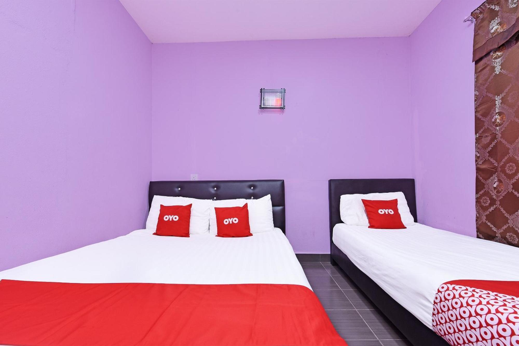 Oyo 90561 Awan Biru Motel Pantai Cenang  Exteriör bild